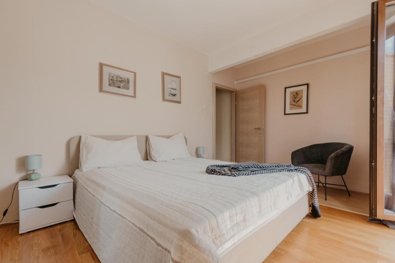 Ivana Apartment *